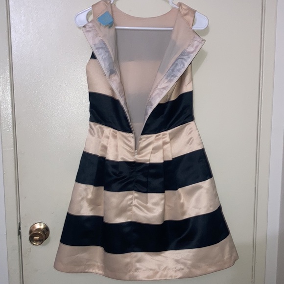 Cece by Cynthia Steffe dress 👗 - Picture 6 of 7